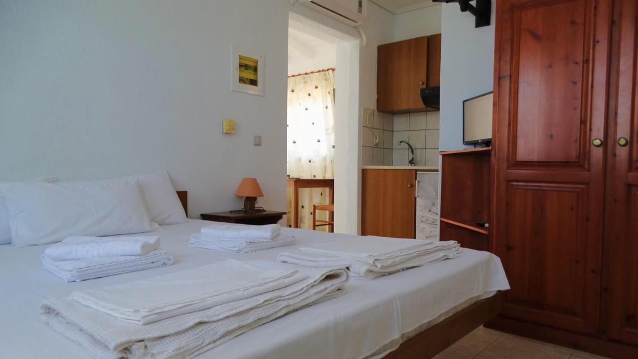 Agrambeli Rooms & Apartments Lefkáda Extérieur photo
